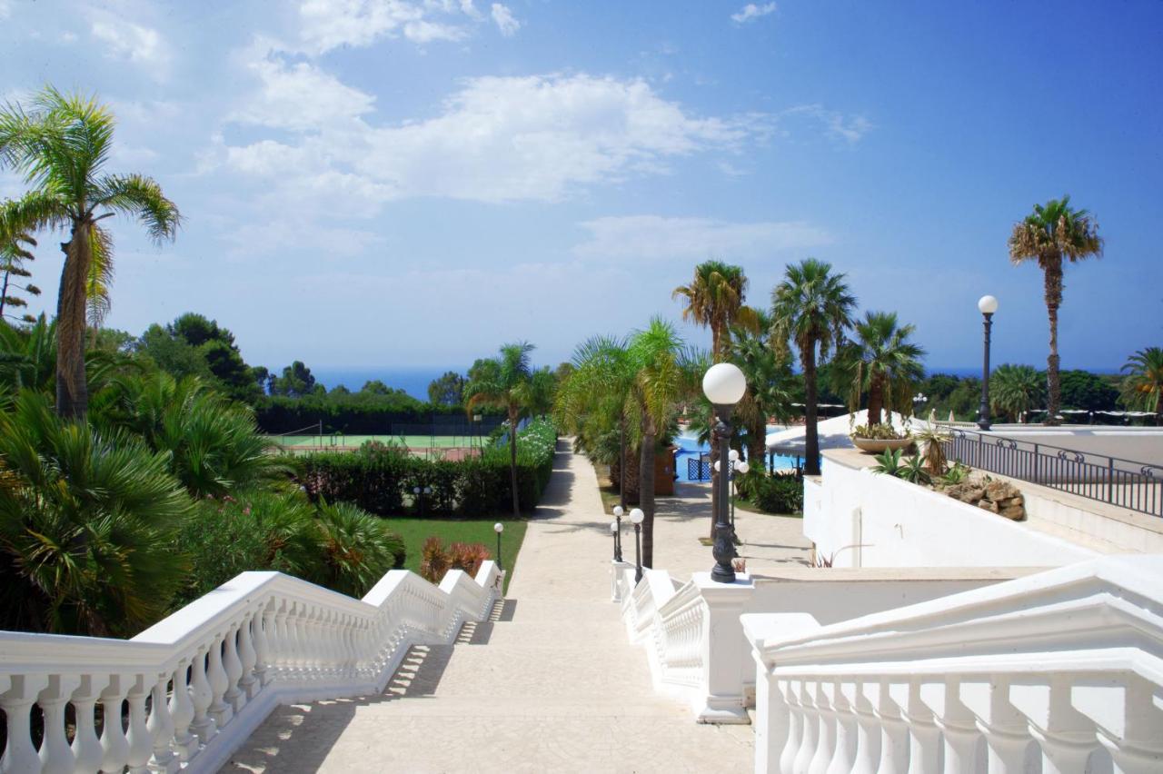 iH Hotels Agrigento Kaos Resort Exterior foto